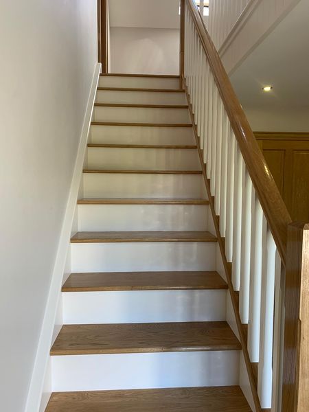 Oak-and-White-Stairs-Set-D-1