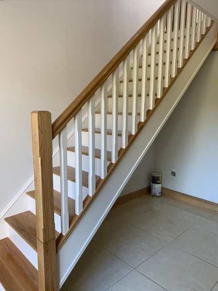 Oak-and-White-Stairs-Set-D-3