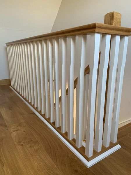Oak-and-White-Stairs-Set-D-4